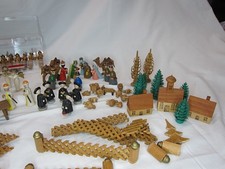 Erzgebirgische Figuren und