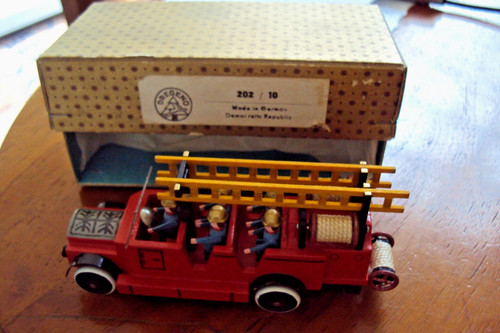 Feuerwehrauto dregeno reiner - feuerwehrauto,