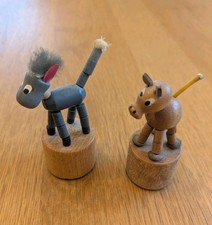 2 Vintage Drückerfiguren