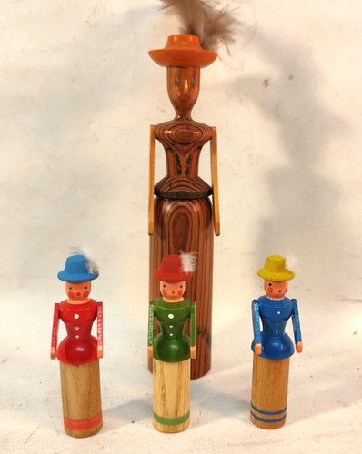 Miniatur docken klapperpuppe - miniatur-docken,